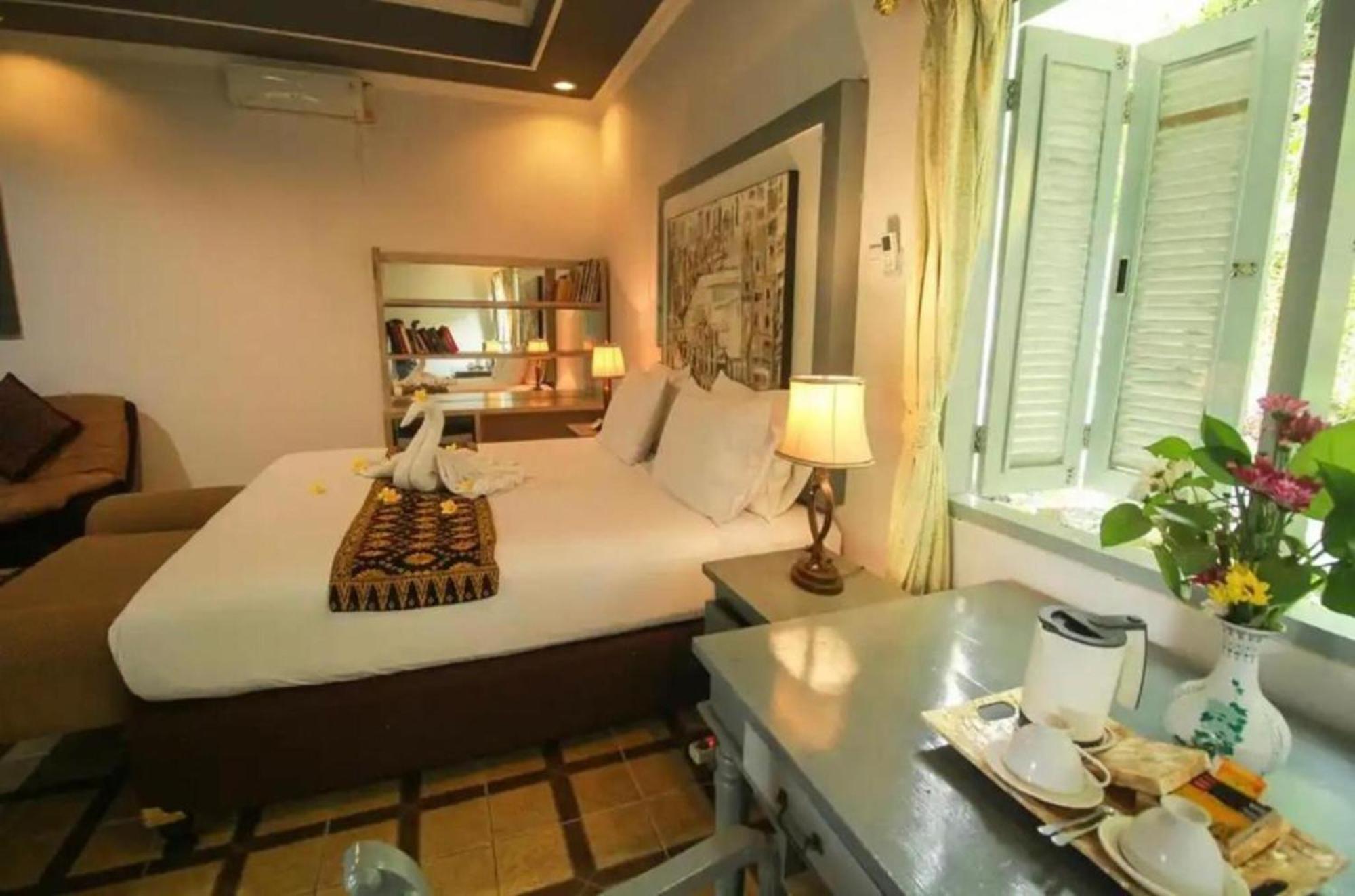 Attara Heritage Senggigi Esterno foto