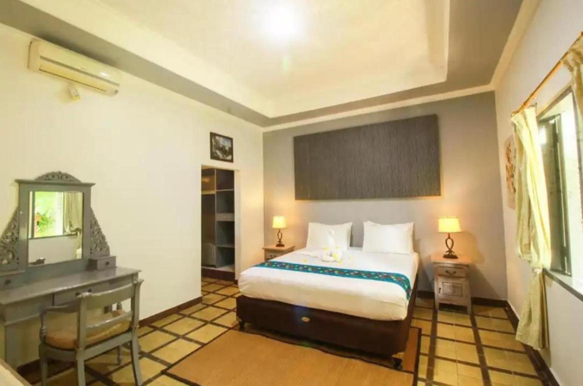 Attara Heritage Senggigi Esterno foto