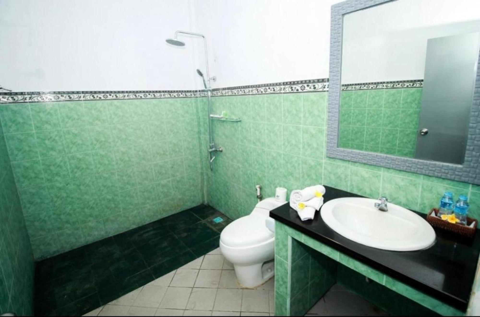 Attara Heritage Senggigi Esterno foto